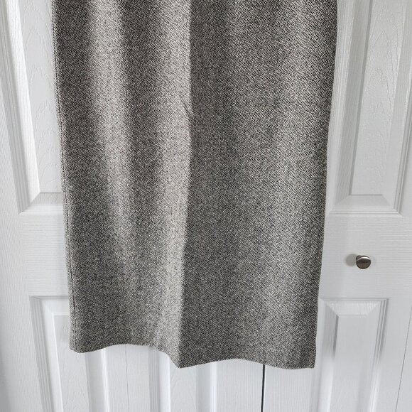 Liz Claiborne Black/White Silk/Wool Blend Long Skirt - Picture 8 of 8